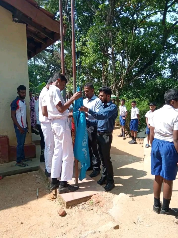 2024-02-22 දින 1 ශ්‍රේණිය සඳහා අප පාසලට ඇතුළත් වූ පුංචි පැටවුන් උදෙසා පවත්වනලද පිළිගැනිමේ උත්සවය සහ ආශිර්වාද පිරිත් සජ්ඣායනය.